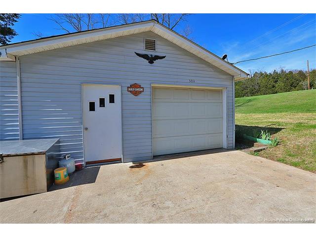 5011 US Highway 61, Bloomsdale, MO 63627