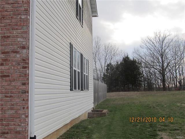 1155 RIVERWOODS, Desloge, MO 63628