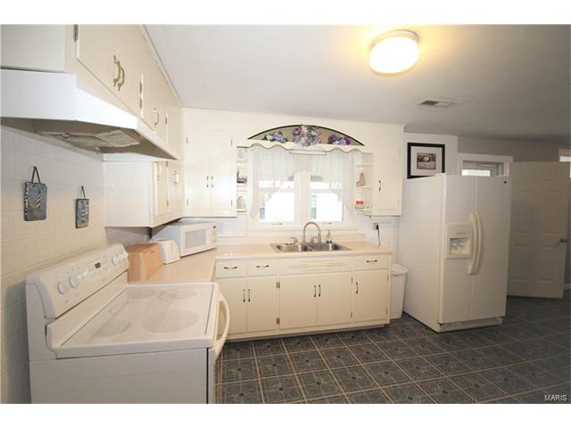 514 Carleton Street, Farmington, MO 63640
