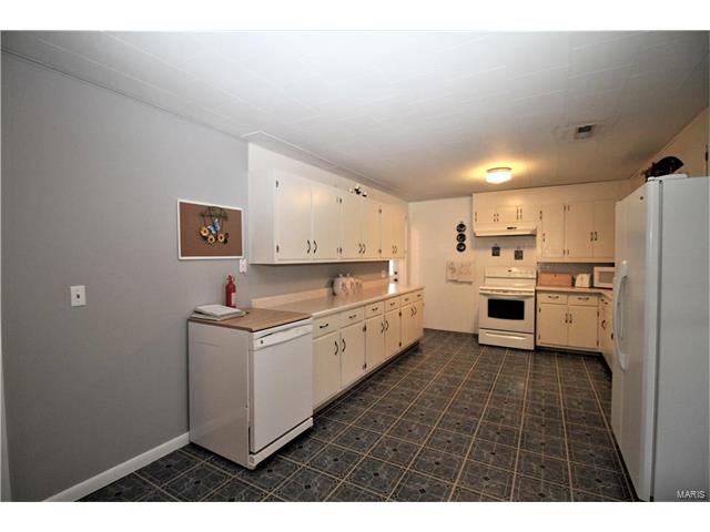 514 Carleton Street, Farmington, MO 63640
