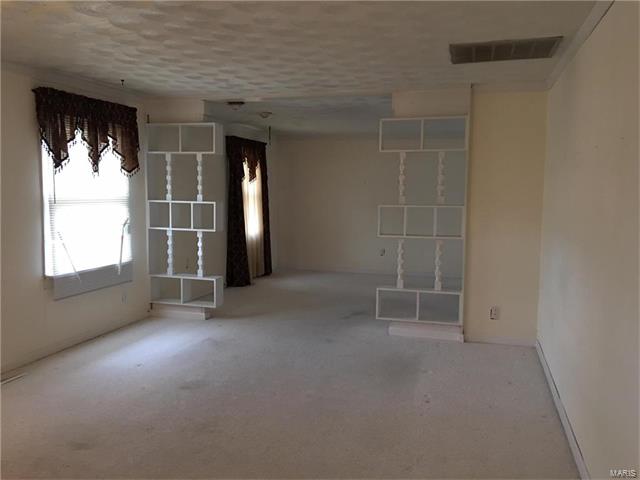 130 Burks Road, Farmington, MO 63640
