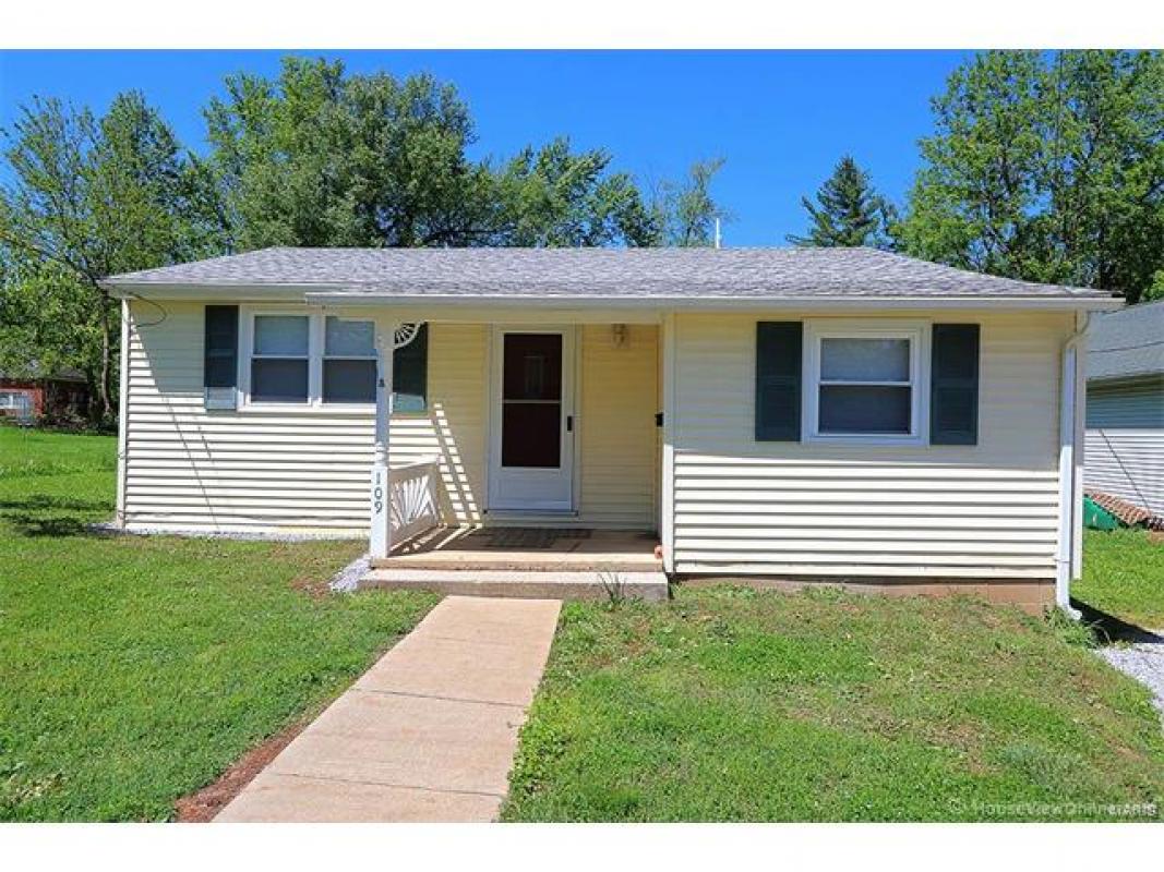 109 Alexander, Farmington, MO 63640