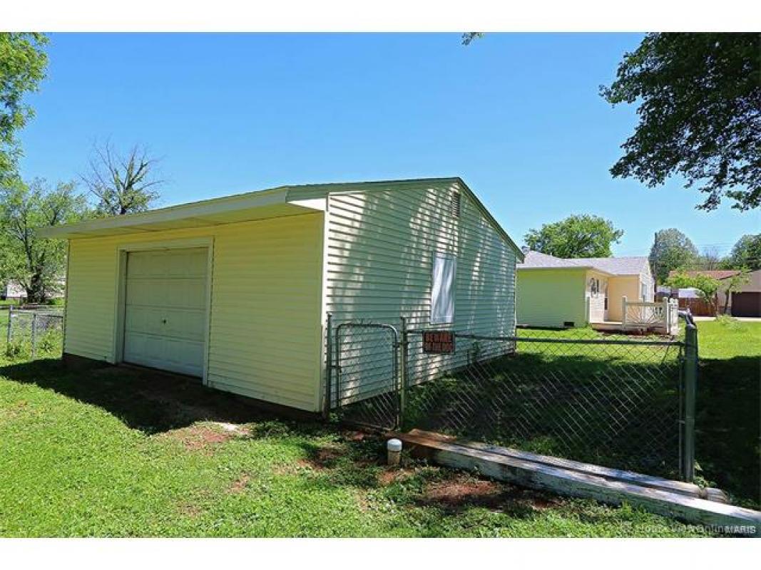 109 Alexander, Farmington, MO 63640