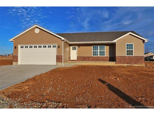 1006 Wolf Creek, Farmington, MO 63640