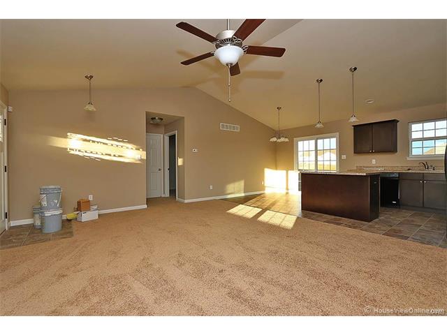 1006 Wolf Creek, Farmington, MO 63640