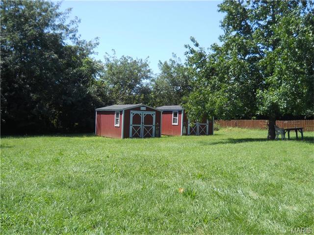 957 Hillsboro Rd, Farmington, United States 63640
