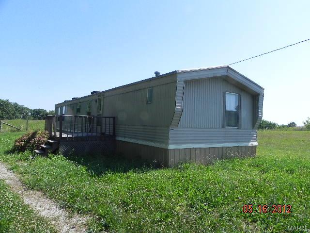 7600 HWY 32, Farmington, MO 63640