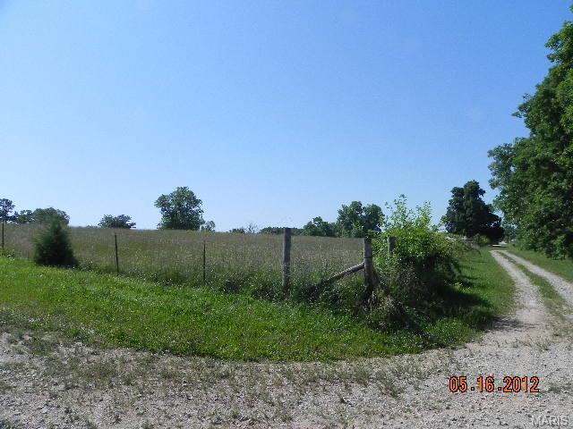 7600 HWY 32, Farmington, MO 63640