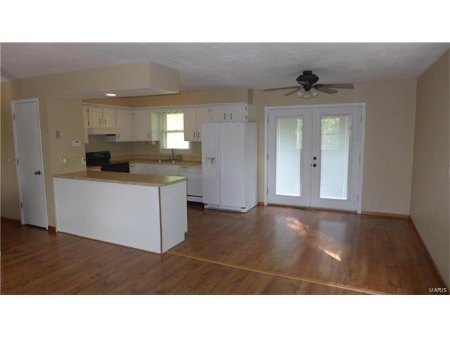 1325 Madison 504, Fredericktown, MO 63645