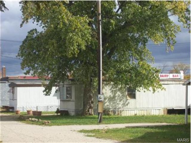 106 West College, Fredericktown, MO 63645