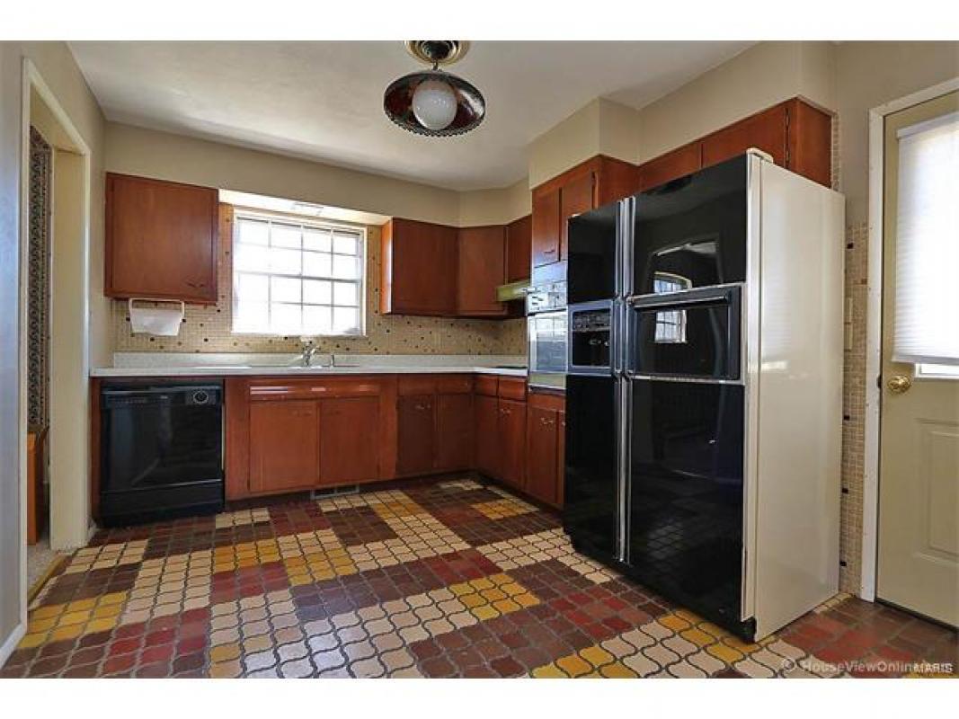 17198 Hwy 21 , Potosi, MO 63664