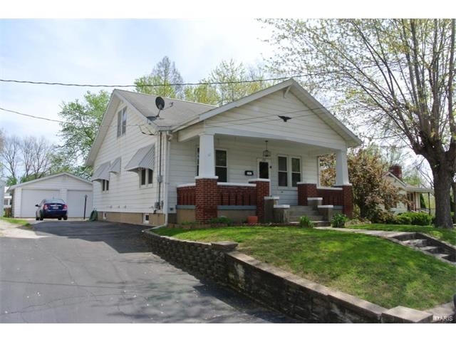 658 N 4th ST, Ste Genevieve, MO 63670