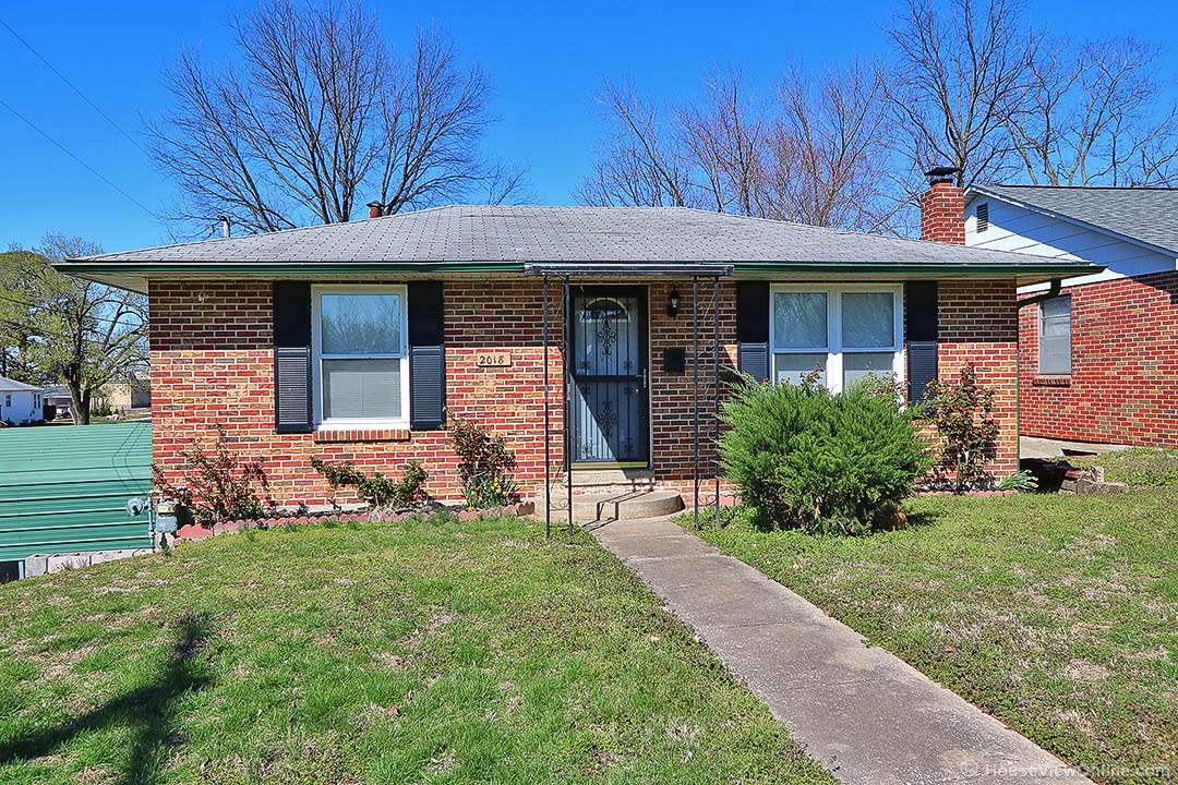 2018 Bloomfield Road, Cape Girardeau, MO 63701