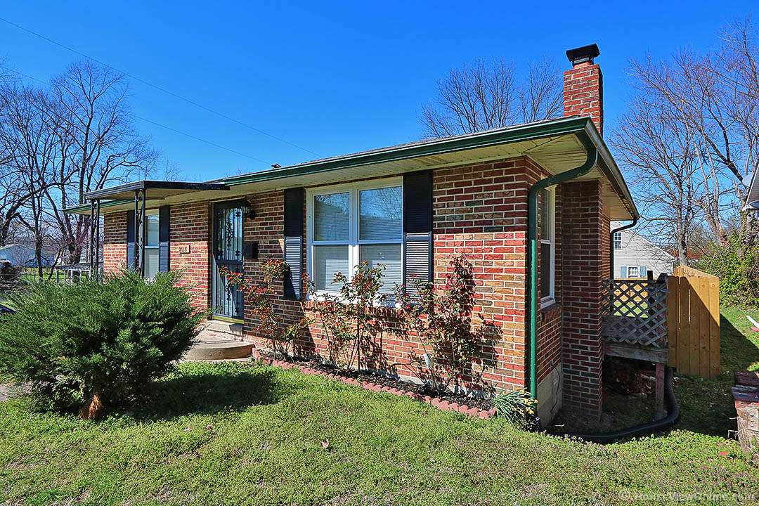 2018 Bloomfield Road, Cape Girardeau, MO 63701