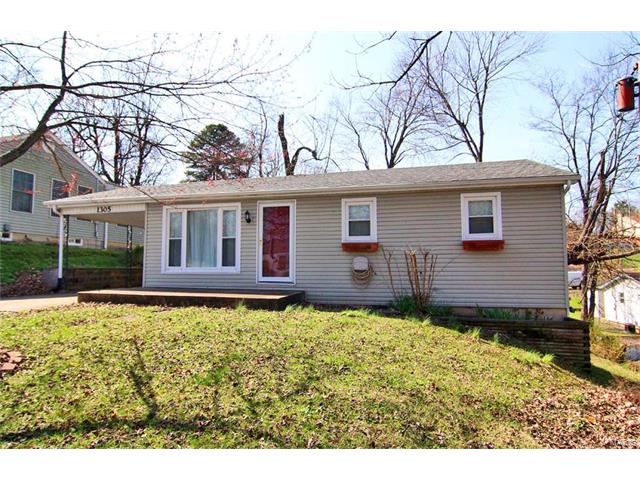 1305 Perry Avenue, Cape Girardeau, MO 63701