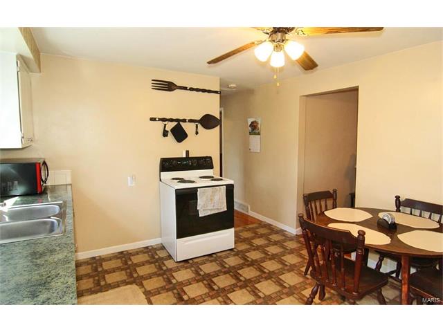 1305 Perry Avenue, Cape Girardeau, MO 63701