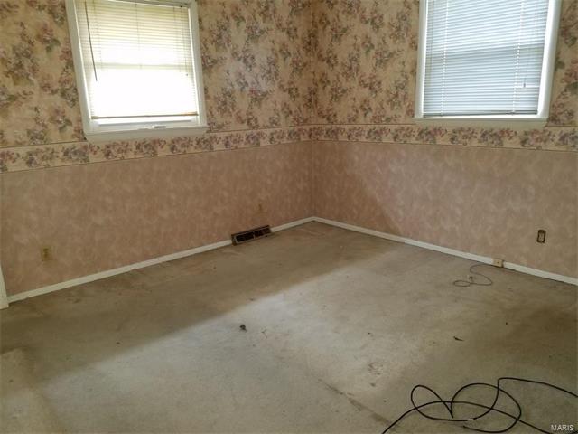 1814 East Weissinger Lane, Cape Girardeau, MO 63701