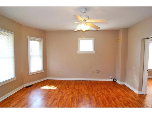 111 North West End Boulevard, Cape Girardeau, MO 63701