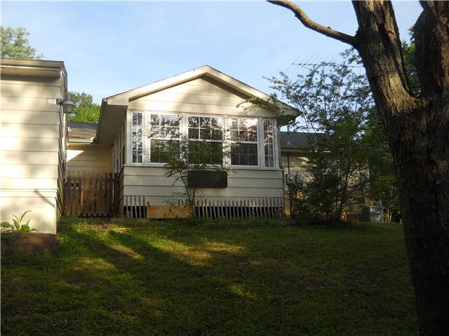 1608 N Henderson StCape Girardeau, MO, 63701Cape Girardeau County