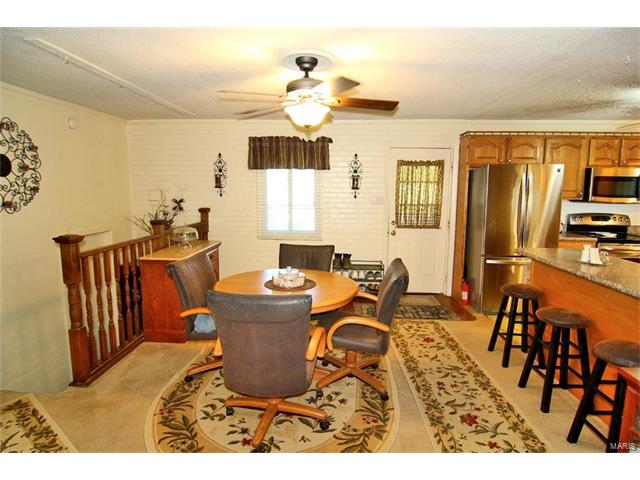 32914 County Road 309, Advance, MO 63730