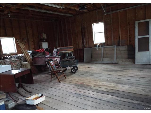 623 Highway Y, Altenburg, MO 63732