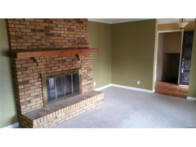 205 West Martha Drive, Chaffee, MO 63740