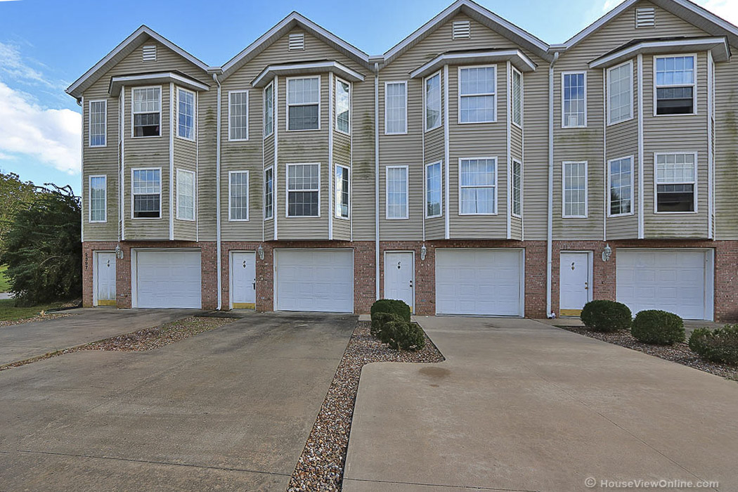 2397 Garrett Lane#D, Jackson, MO 63755