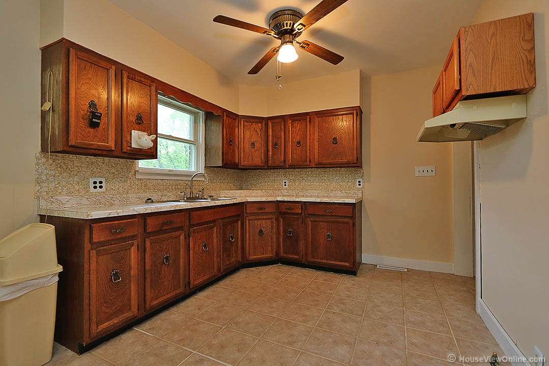 1113 Old Cape Rd, Jackson, MO 63755
