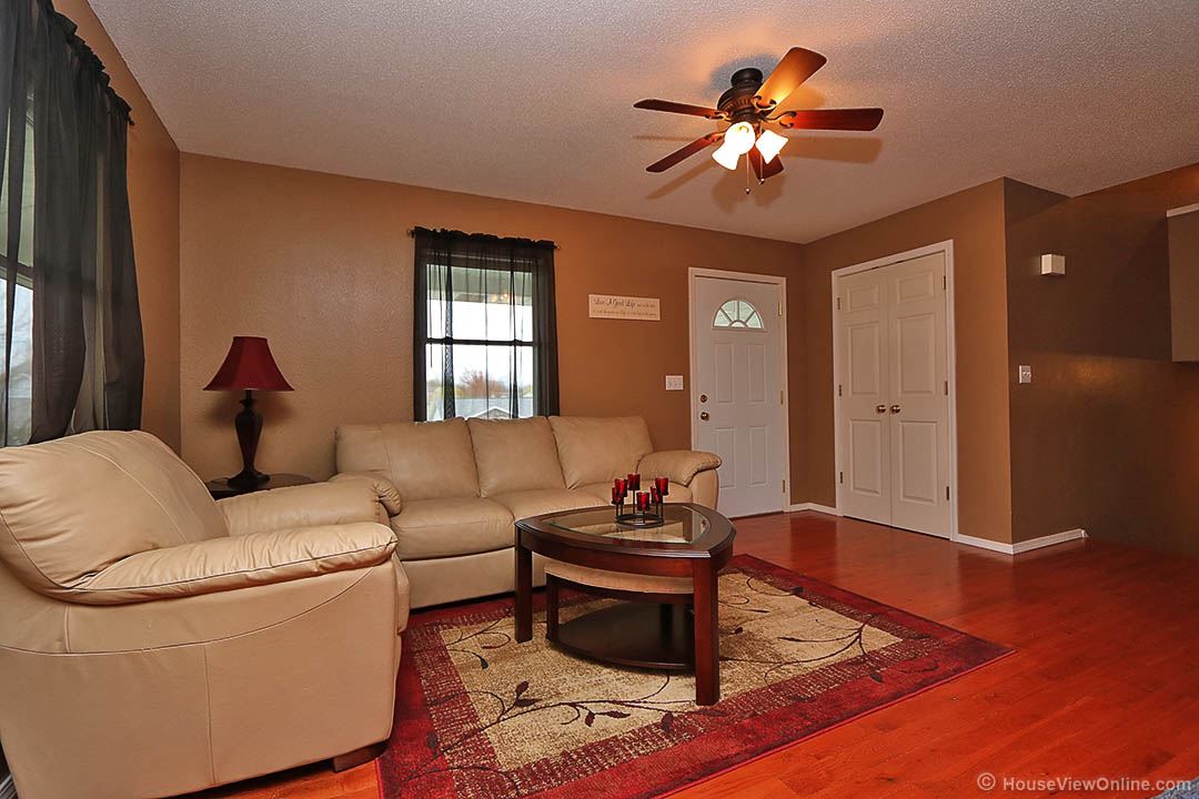 811Bunker Dr., Jackson, MO 63755
