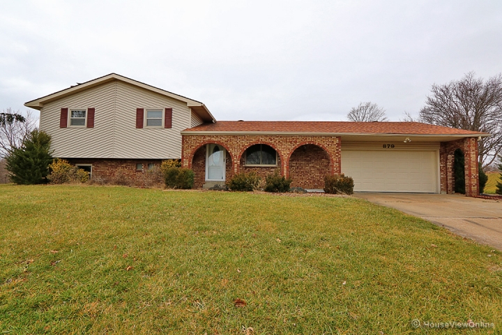 879 Donna Dr, Jackson, United States 63755