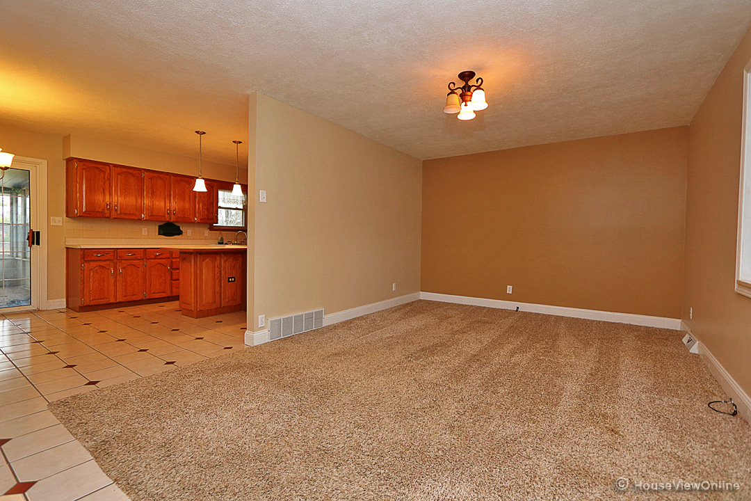 879 Donna Dr, Jackson, United States 63755