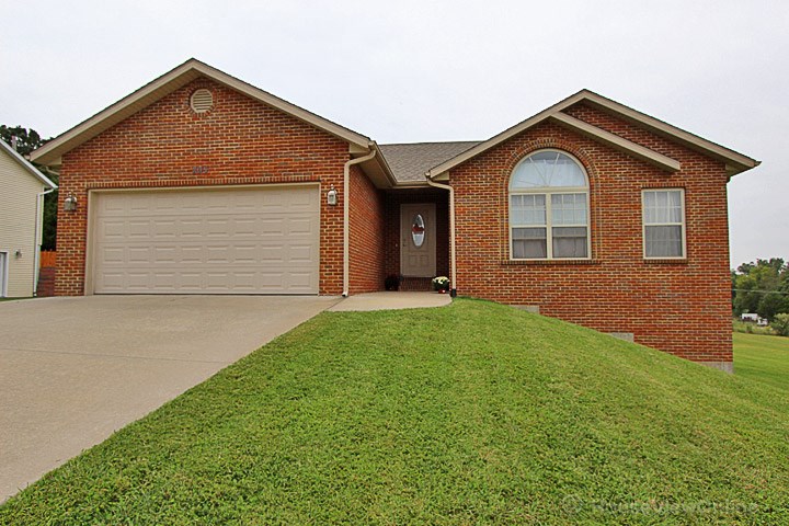 205Cedar Meadows, Jackson, MO 63755
