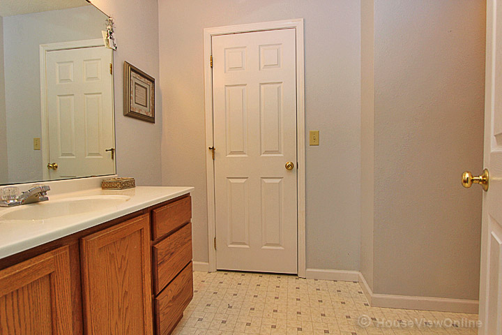 1479 Jennifer Dr, Jackson, United States 63755