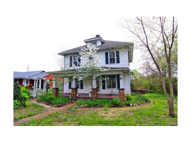 512 High Street, Marble Hill, MO 63764