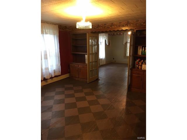 512 High Street, Marble Hill, MO 63764