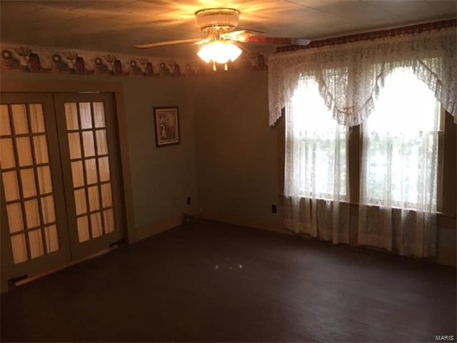 512 High Street, Marble Hill, MO 63764