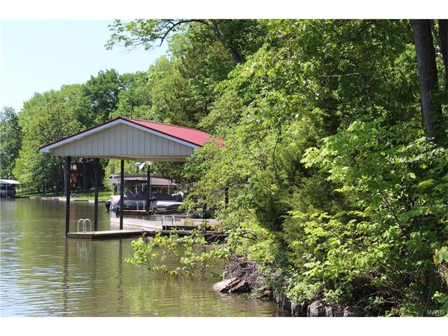 1085 Port Perry Drive, Perryville, MO 63775