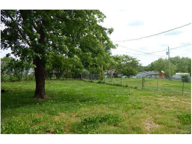 1016 Crestview, Perryville, MO 63775