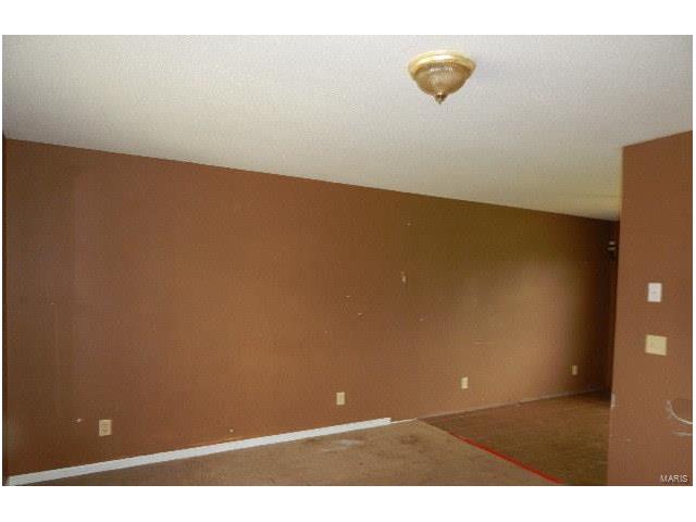 1016 Crestview, Perryville, MO 63775