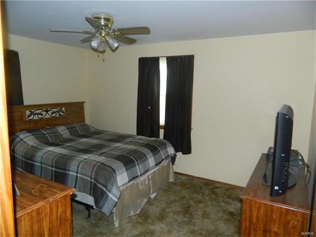 703 Bruce, Perryville, MO 63775
