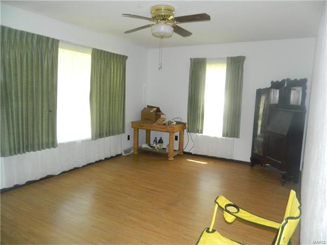 1111 West St. Joseph, Perryville, MO 63775