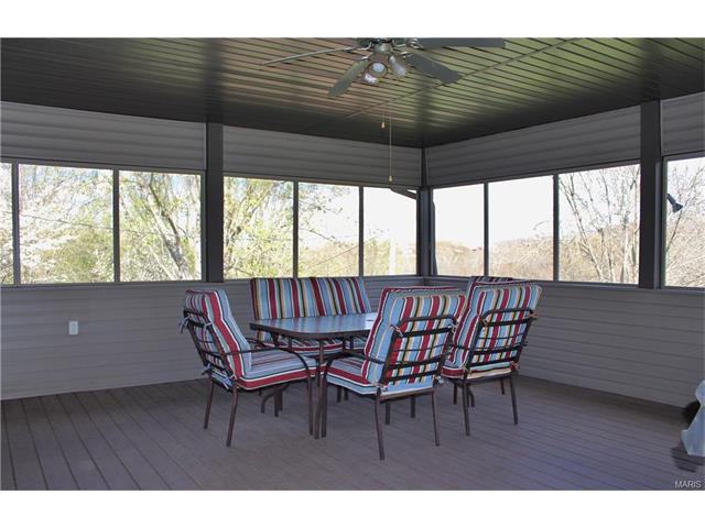 1559 Highway B, Perryville, MO 63775