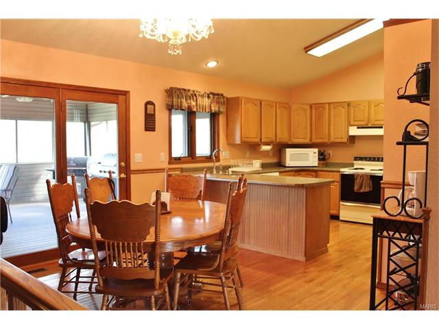 1559 Highway B, Perryville, MO 63775