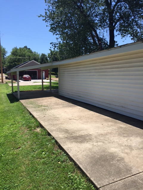 803 West Grant, Dexter, MO 63841