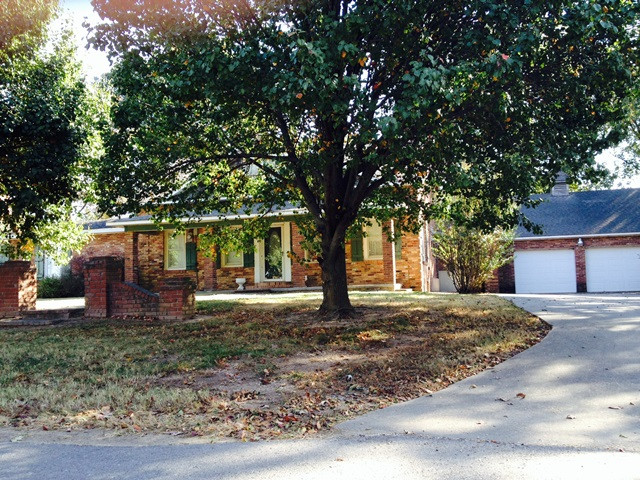 14071 County Road 437, Dexter, MO 63841