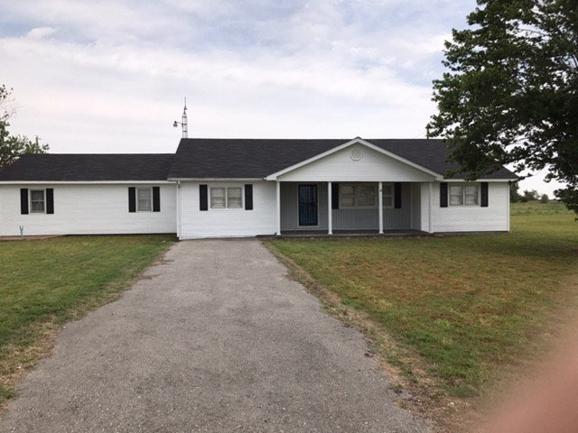 23284 County Road Line, Malden, MO 63863