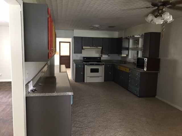 23284 County Road Line, Malden, MO 63863
