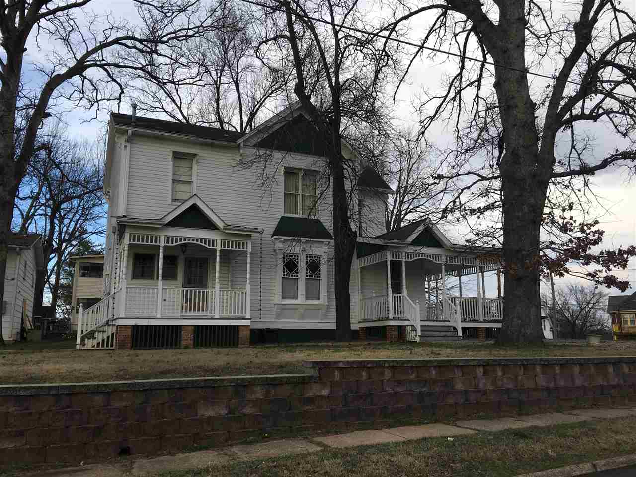 905 N 9th St., Poplar Bluff, MO 63901