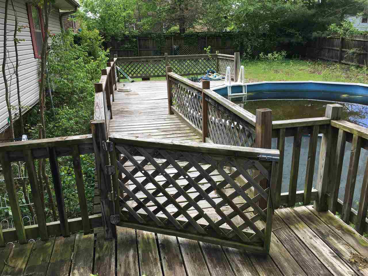 2700 Rubye Springs West, Poplar Bluff, MO 63901