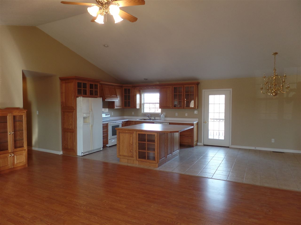 269 Red Robin Ln, Poplar Bluff, MO 63901
